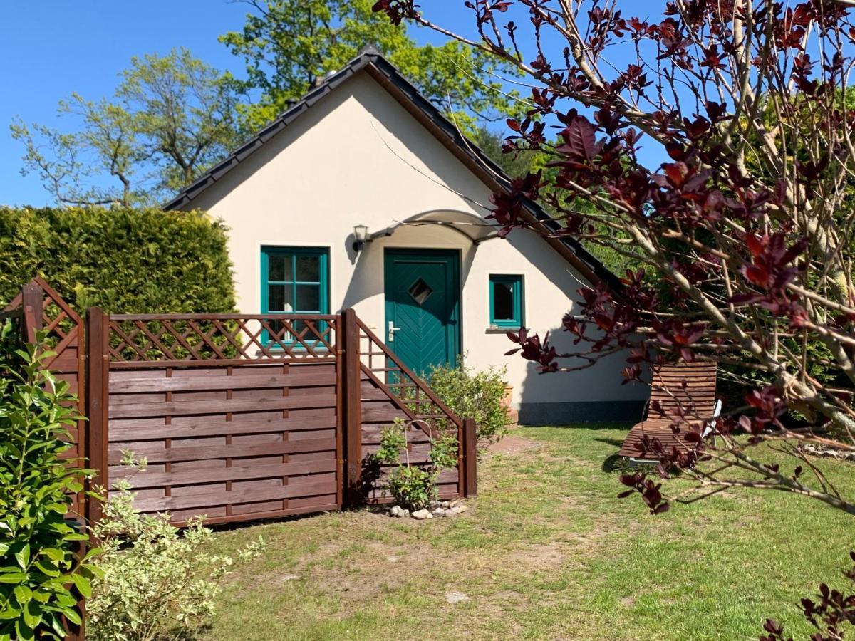 „Rentmeisterhaus Basedow“ Basedow  Exterior foto